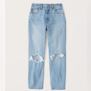 Abercrombie Curve Love High Rise Mom Jean 30